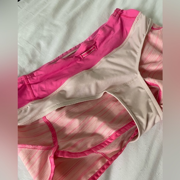 Lululemon speed up shorts - Picture 2 of 5